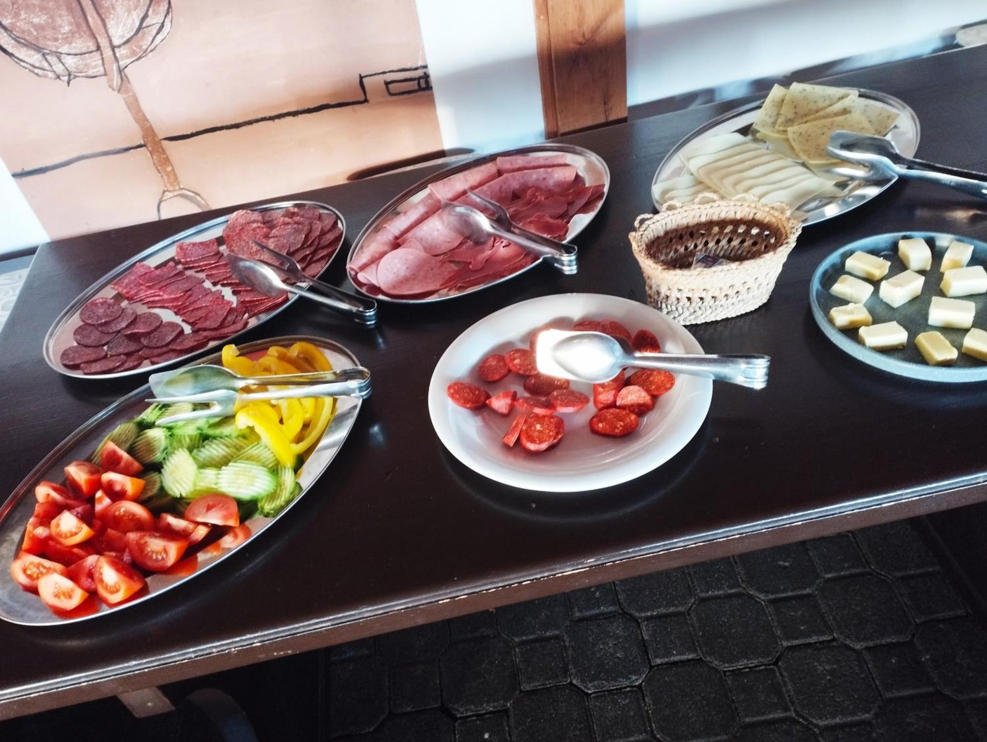 Feherlo Vendeghaz & Restaurant Bük Exteriör bild
