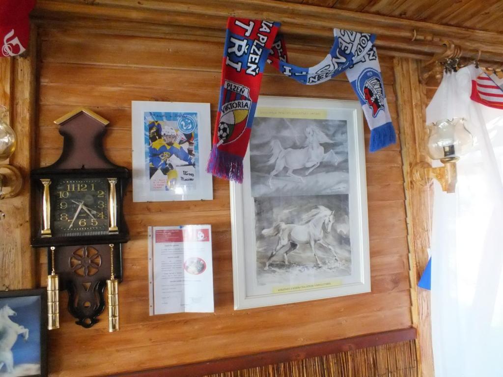 Feherlo Vendeghaz & Restaurant Bük Exteriör bild
