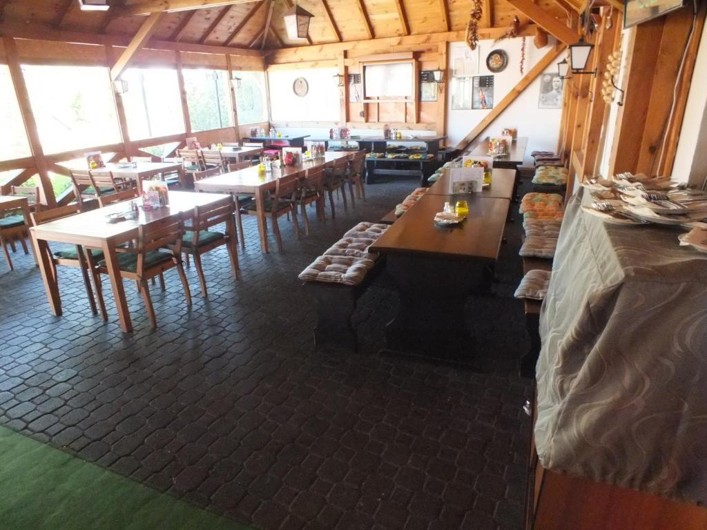 Feherlo Vendeghaz & Restaurant Bük Exteriör bild